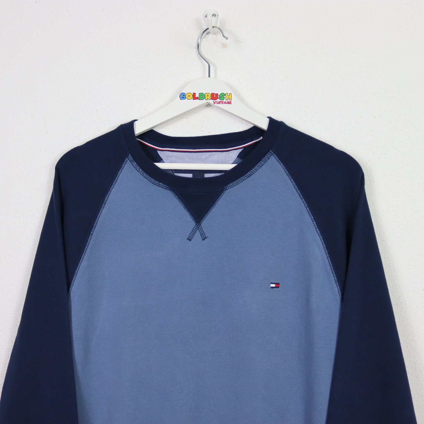 TOMMY HILFIGER SWEATER L